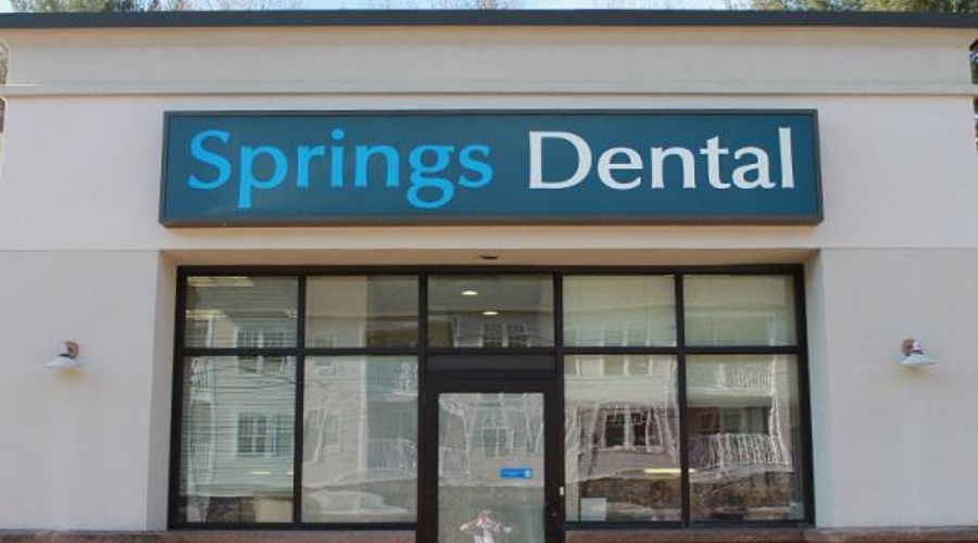 Outside view of Springs Dental office